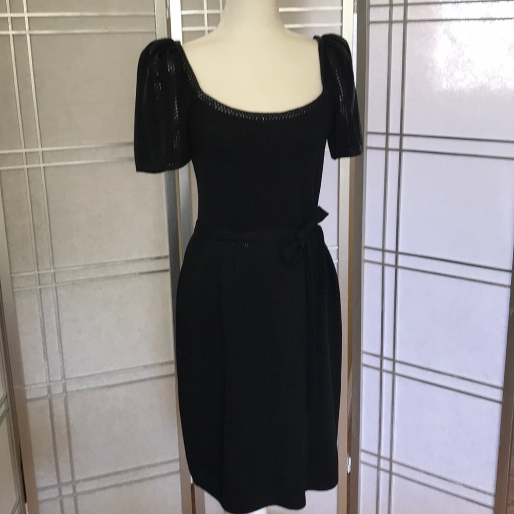 Beautiful St John little black dress sz L